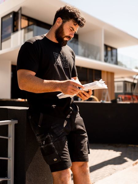 Bisley Flx & Move™ 4-Way Stretch Zip Cargo Short BSHC1332