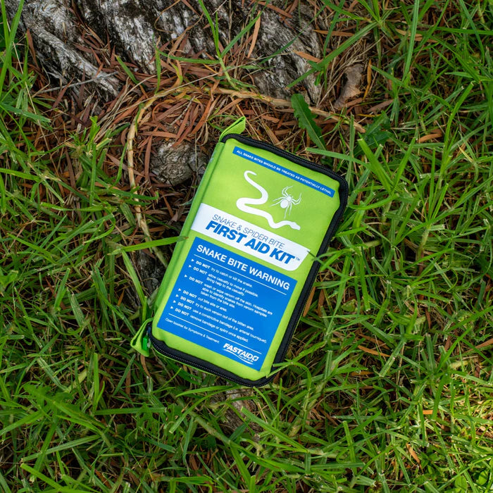 FastAid Snake & Spider Bite™ Soft Pack First Aid Kit FANCS30