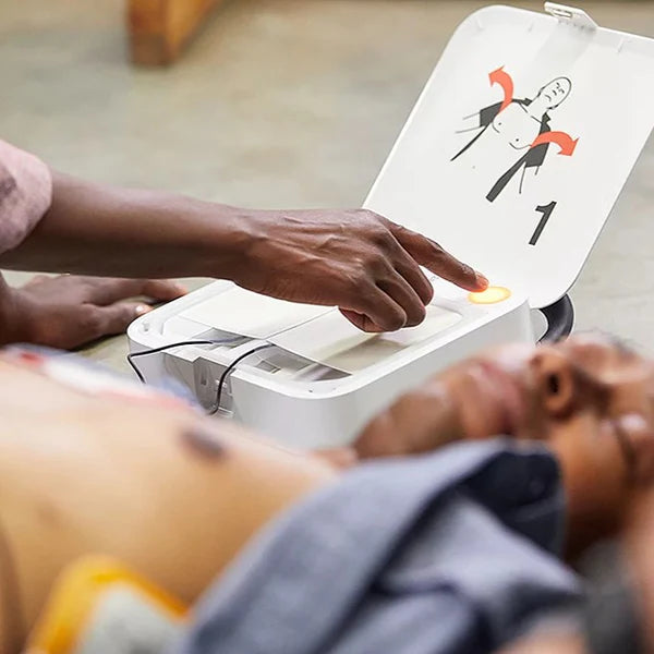 FastAid Lifepak CR2 Essential Semi-Automatic Public Access Defibrillator RDCR2-S