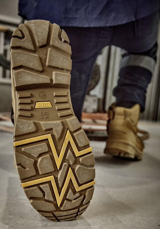 Syzmik ZFL501 UltraFort 5Z Side Zip Safety Boot